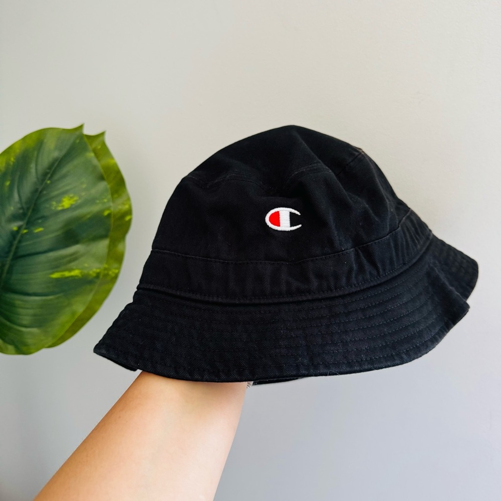 CHAMPION | Black Bucket Hat